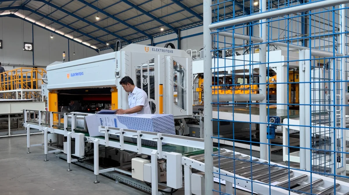 Surabaya factory — photo 5